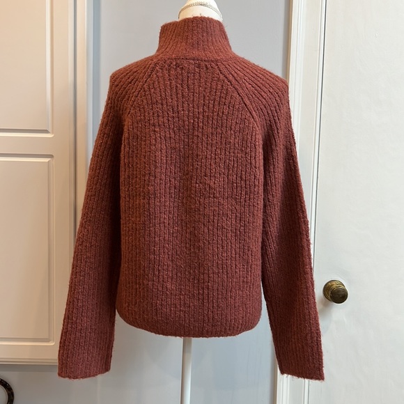 LINE (the Label) sweater. - Picture 3 of 6